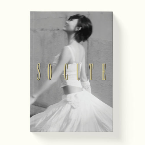 HWASA - SO CUTE PHOTOBOOK *LIMITED*