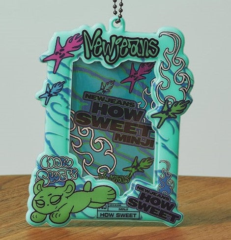 NEWJEANS - HOW SWEET POKAHOLDER KEYRING